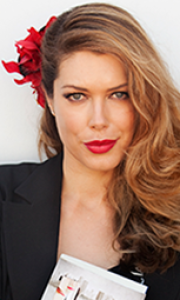 056713895c56e85c5c119ba7030f179b-tara_moss